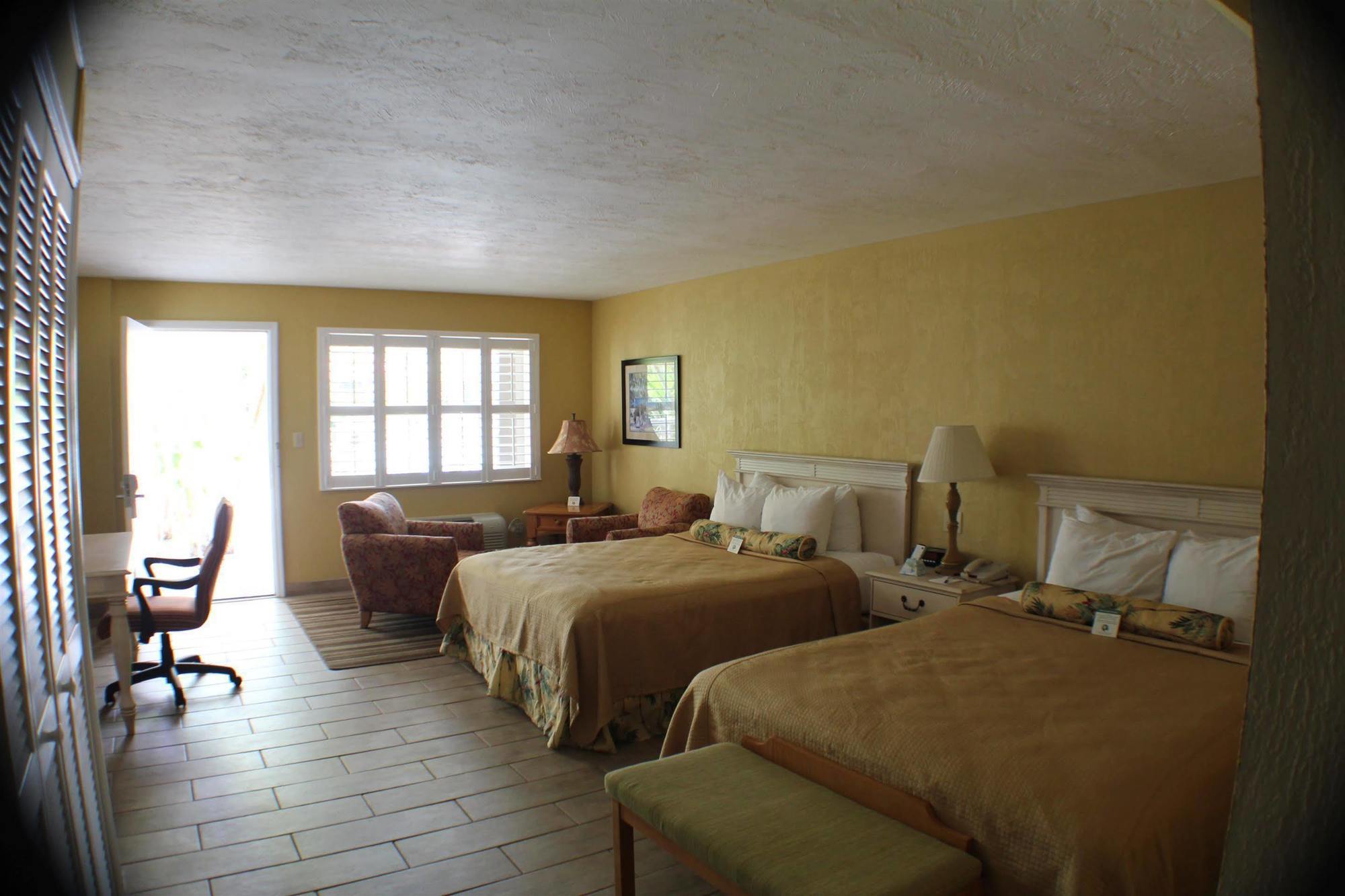Best Western Hibiscus Motel Кі-Вест Номер фото